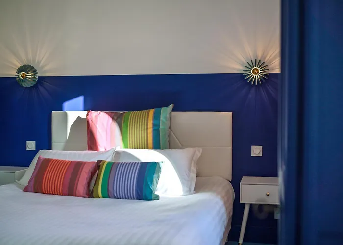 Espadon Bleu Hotel 3*