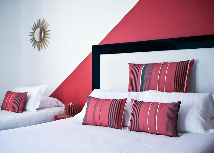 Espadon Bleu Hotel 3*