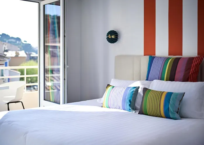 Espadon Bleu 3* Le Lavandou