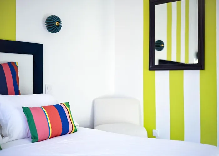 Hotel Espadon Bleu 3*