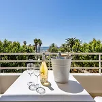 Hotel Espadon Bleu