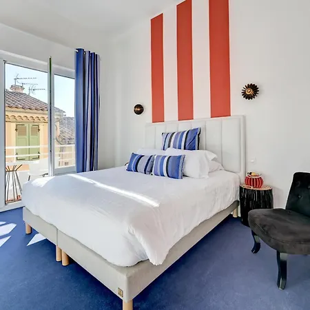 Espadon Bleu לה לבאנדו