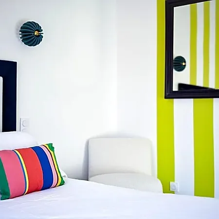 Espadon Bleu Hotel