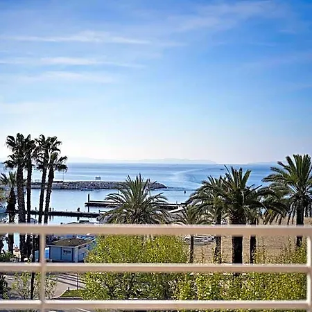 Espadon Bleu Hotel 3*
