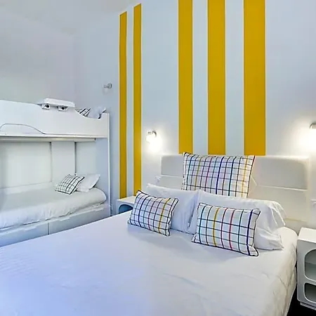 Espadon Bleu Hotel 3*