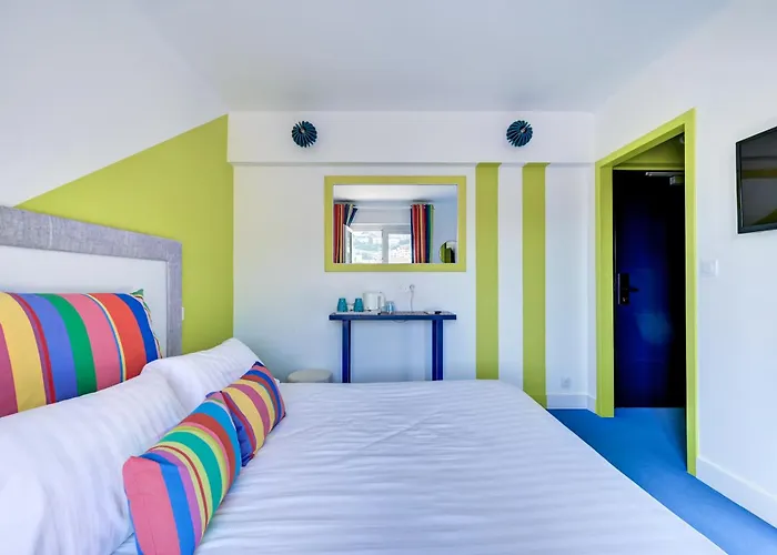 Hotel Espadon Bleu 3*